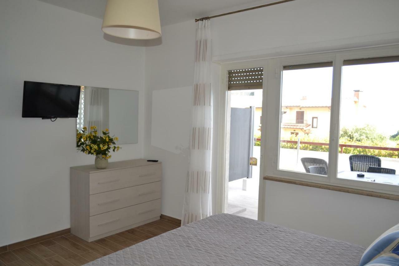B&B Lineablu Формия Экстерьер фото